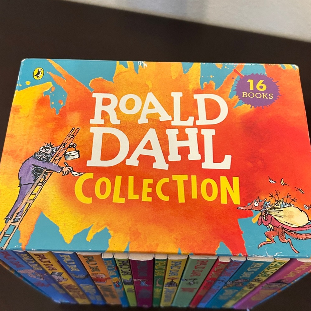 Roald Dahl Collection - Fantastic Stories. 16 Book Box Set - Picture 12 of 13